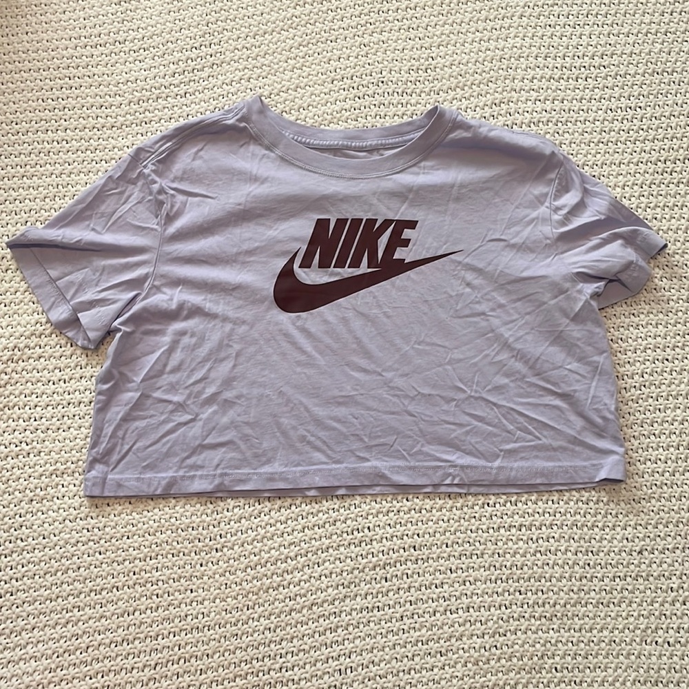 Nike Crop Top